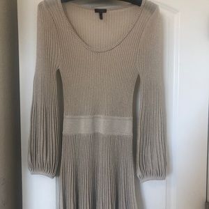 ESCADA mini-dress (slightly sparkly gold knit) Size 38 GREAT PRICE!